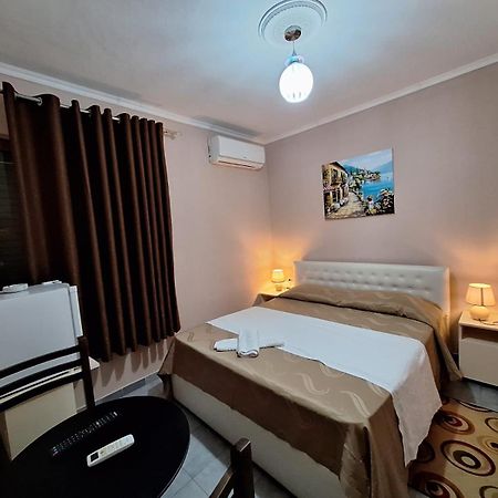 Hotel Sabi Maminas Екстериор снимка